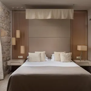 4* Hotel Art Kalelarga